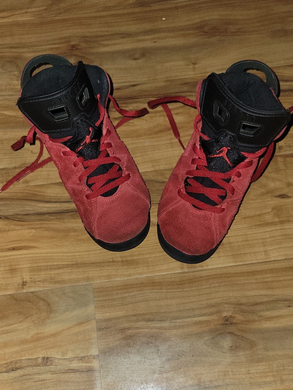 Jordan Kids Red and Black Sneakers